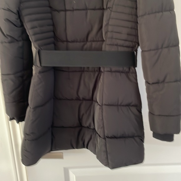 3/4 Winter Jacket with Hood. - Picture 6 of 7
